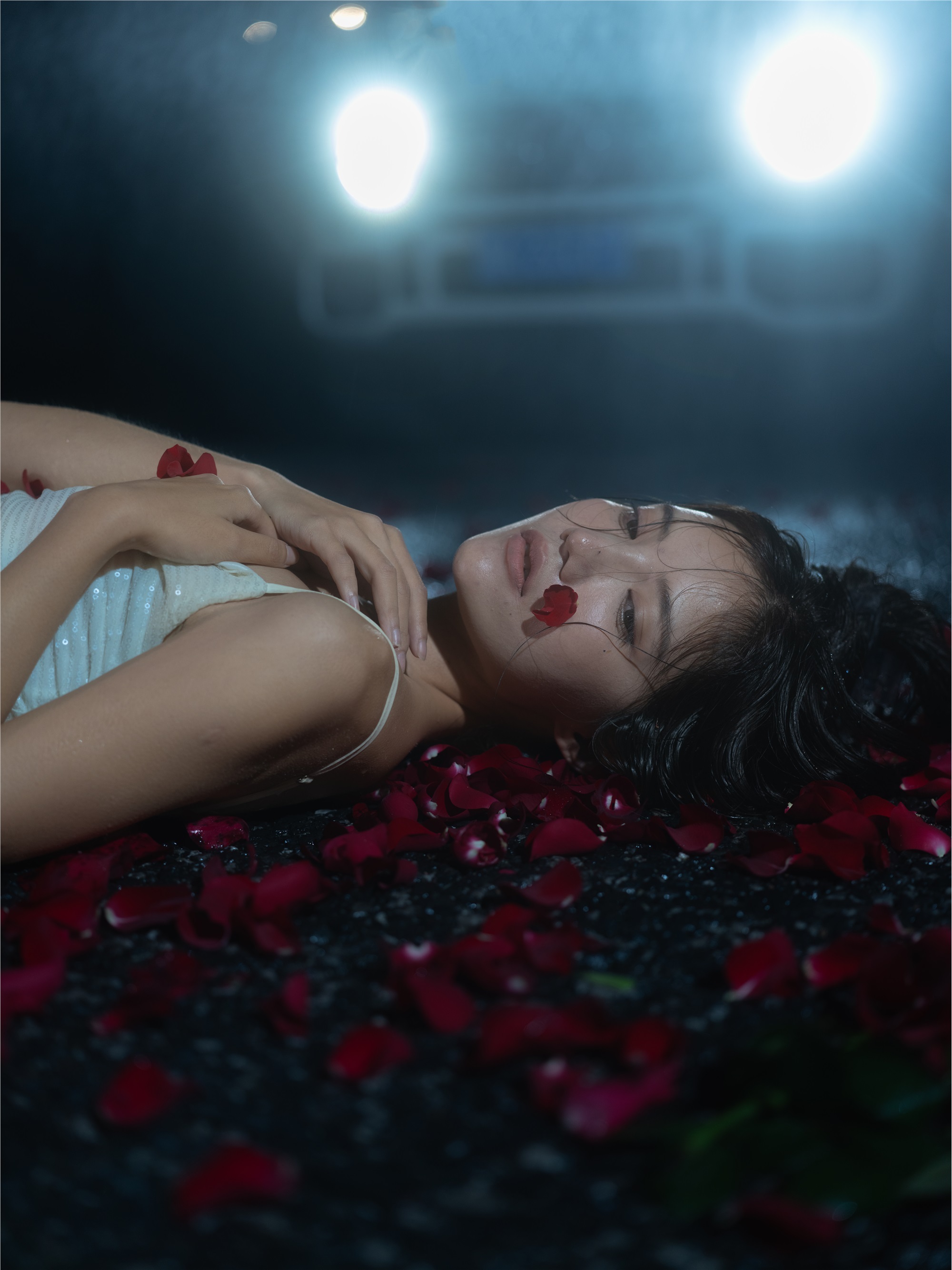 YITUYU艺图语 2025.01.23 冷雨夜 多米Domy